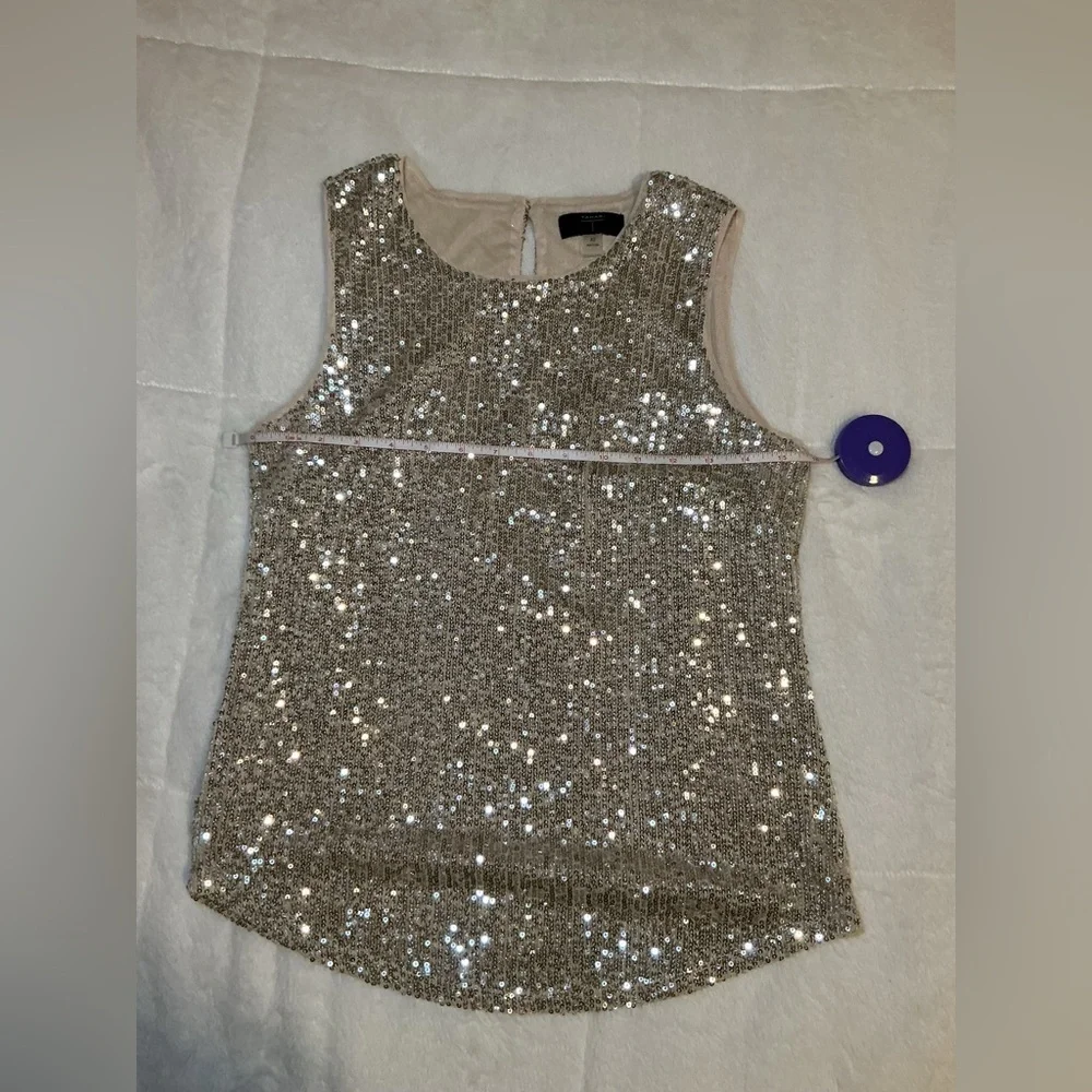 TAHARI Women's Silver Sequin Sleeveless Top - Picture 3 of 5